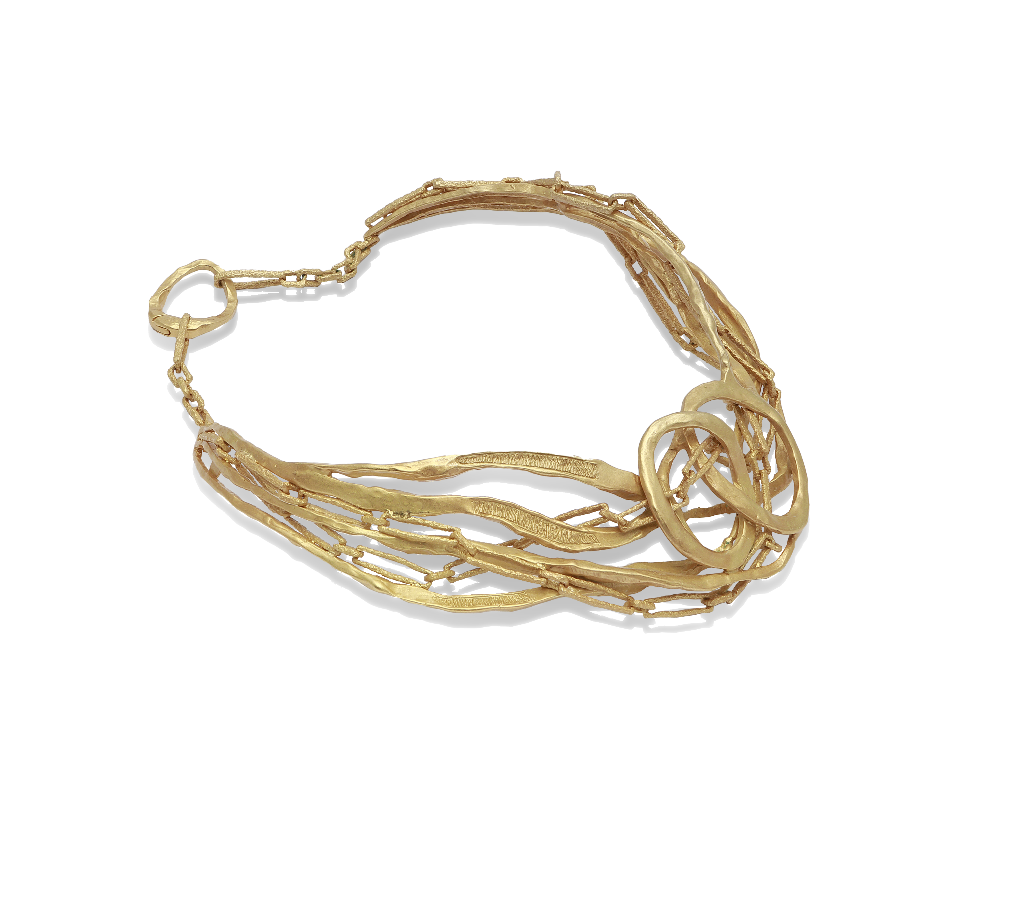 Girocollo Flutto in bronzo della collezione Intrecci di Tiziana Piola, struttura rigida con logo centrale e ciondolo con pietra dura