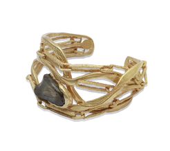 Onda — bracciale manchette Tiziana Piola con labradorite grigio-blu, collezione Intrecci