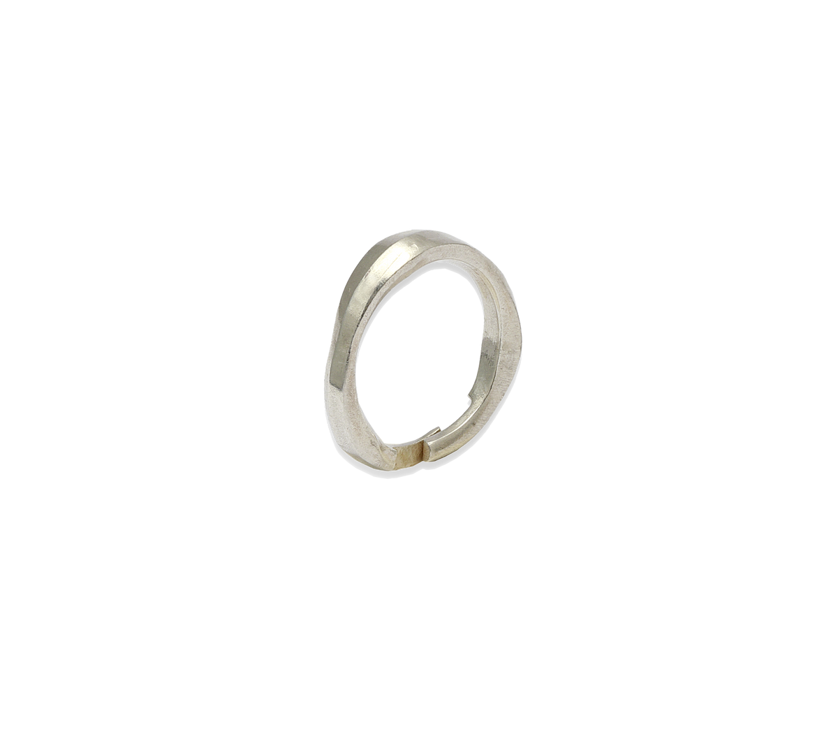 Sintesi Pura — anello Tiziana Piola, collezione Essenza