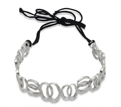 Collarino Presenza in argento 925 con lacci in camoscio nero, collezione Identity di Tiziana Piola