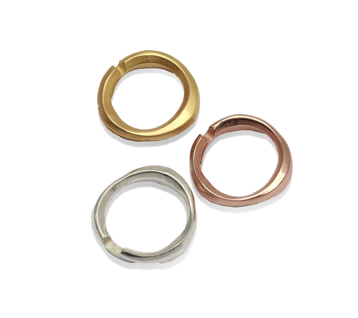 Sintesi Pura - anello Tiziana Piola, collezione Essenza
